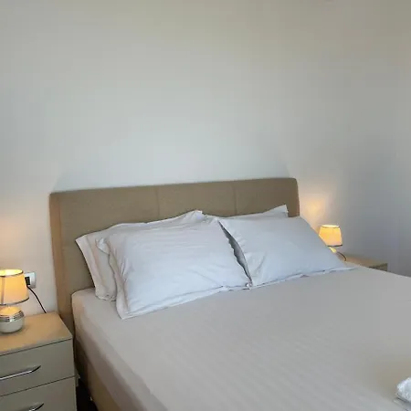 Nemesis Hotel Sarandë