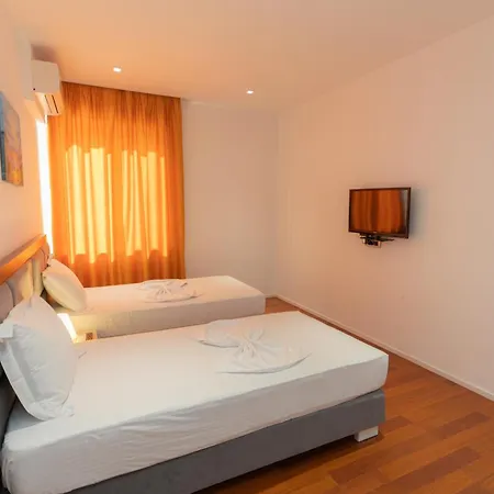 Nemesis 4* Sarandë