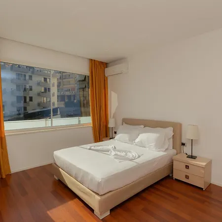 Otel Nemesis 4*