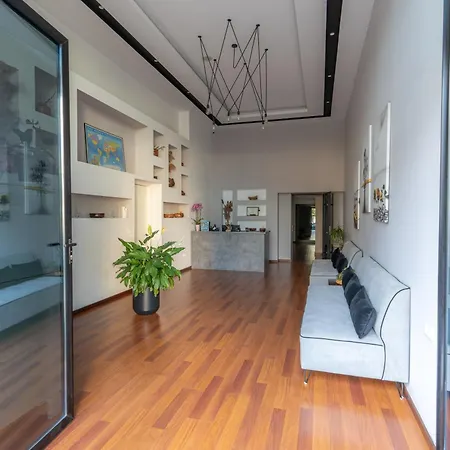 Nemesis Otel 4*